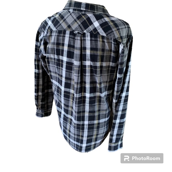 Levi’s cotton flannel shirt size small - Picture 2 of 8